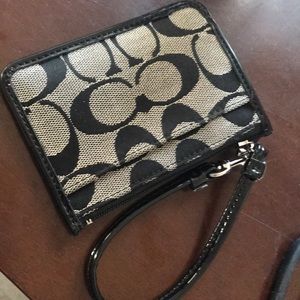 Coach Accessories - Coach wristlet Coach Accessories - Coach wristlet